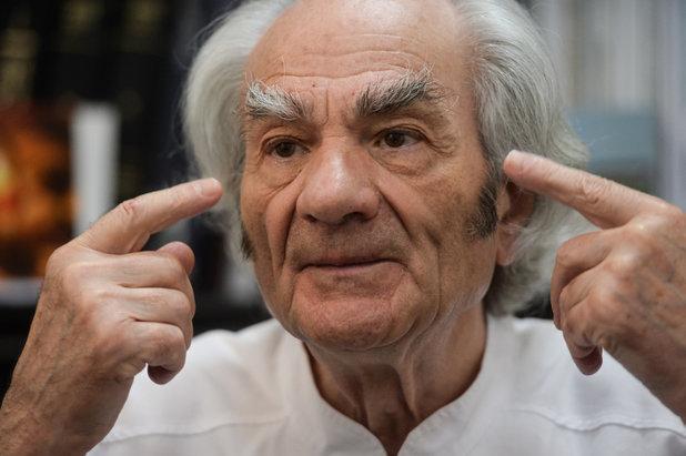 La mulți ani, Leon Dănăilă (academician, prof., univ., dr)!  Alături de Einstein, printre cele 500 de genii ale sec. XXI