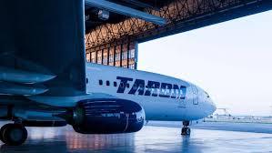 Cum începe o zi de zbor pentru un pilot Tarom