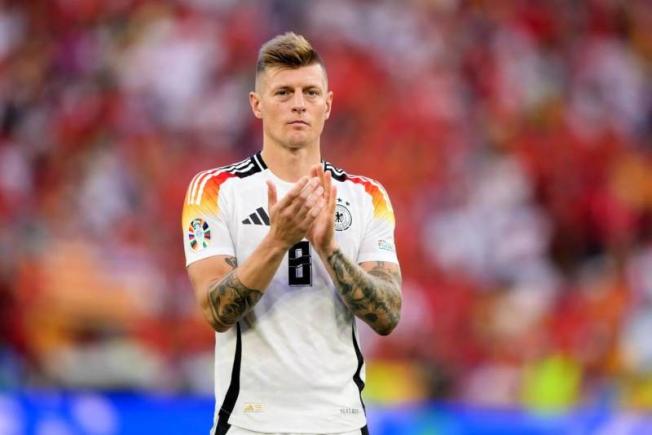 Toni Kroos a ales să locuiască în Spania: ”M-aș simți inconfortabil dacă fiica mea ar ieși după ora 23 în Germania”