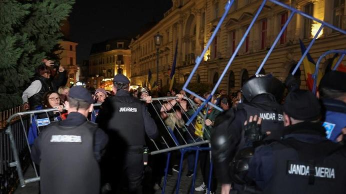 Se îndreaptă România spre un conflict între popor și elitele globaliste?