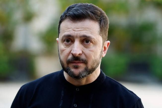 "Dacă o va face, va avea probleme": Trump îl avertizează pe Zelensky să nu respingă acordul pentru minerale 