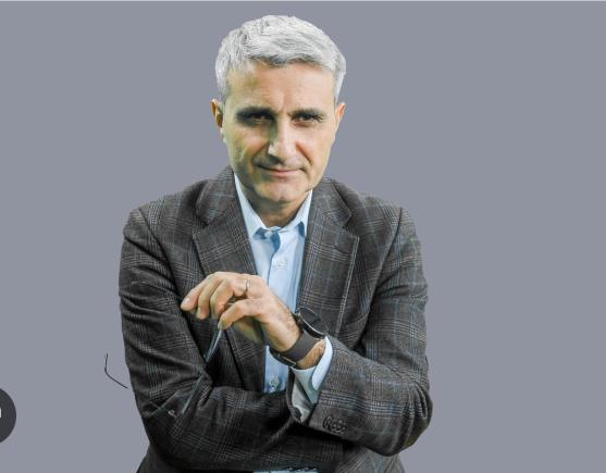 Cenzura loveşte din nou! Robert Turcescu şters de pe TikTok Cenzura loveşte din nou! Robert Turcescu şters de pe TikTok
