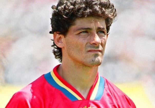 La mulți ani, Miodrag Belodedici! Unul dintre cei mai îndrăgiți fotbaliști de la noi