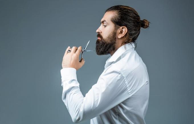 Cum să îngrijești corect barba și mustața Cum să îngrijești corect barba și mustața