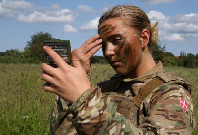  Danemarca introduce serviciul militar obligatoriu pentru femei: "Dacă vorbim de egalitate, ea trebuie să existe la toate nivelurile"