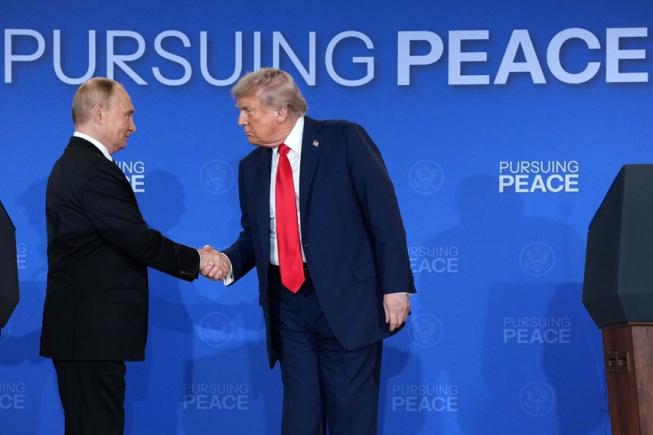 Trump și Putin, trei ore de negocieri în Alaska: „Europa să nu recurgă la provocări care ar putea submina un acord de pace"