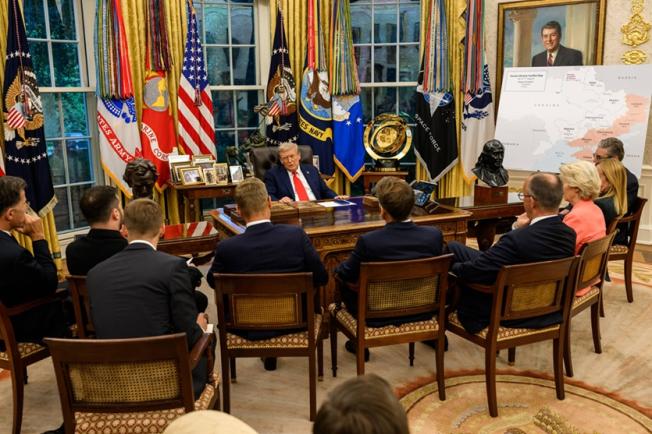 The Times: Europa îi cere lui Trump să trimită avioane de luptă în România pentru apărarea Ucrainei
