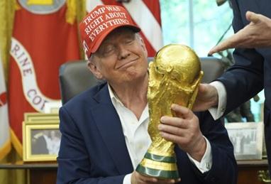 Trump: Putin ar putea participa la Cupa Mondială FIFA din America de Nord