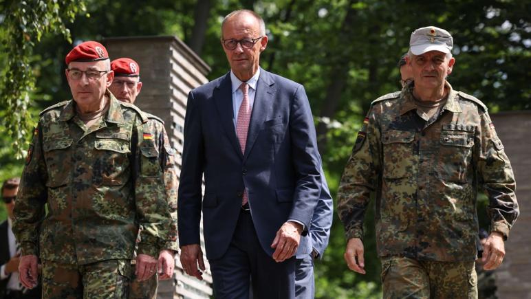 Germania se înarmează masiv: deschide cea mai mare fabrică de muniții din Europa, cu producție direcționată și către Ucraina
