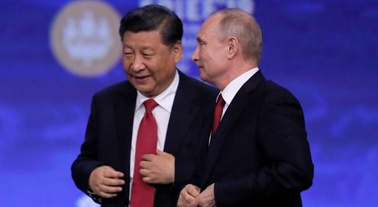 În China, Xi Jinping și Vladimir Putin fac front comun împotriva lui Donald Trump