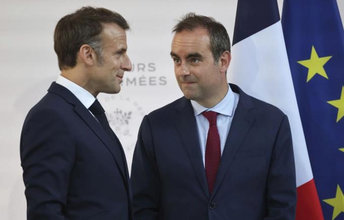 Macron îl alege pe ministrul Apărării ca premier, într-un moment de criză socială
