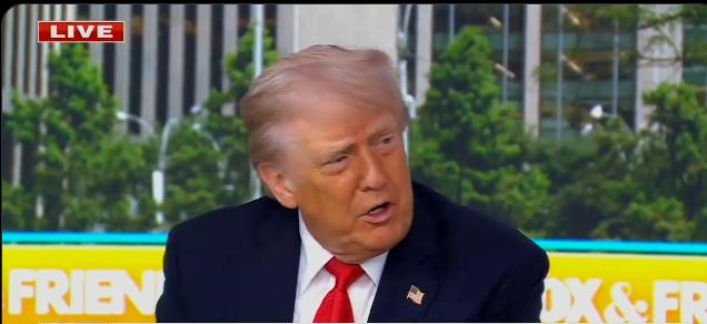 Barron Trump către Donald Trump - „Charlie Kirk e grozav. Este formidabil”