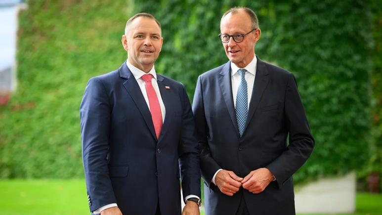 Președintele Poloniei cere despăgubiri de război Germaniei în cadrul unei vizite la Berlin: "Polonia are nevoie de dreptate"