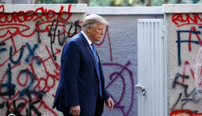 Trump va desemna Antifa drept „organizație teroristă majoră”