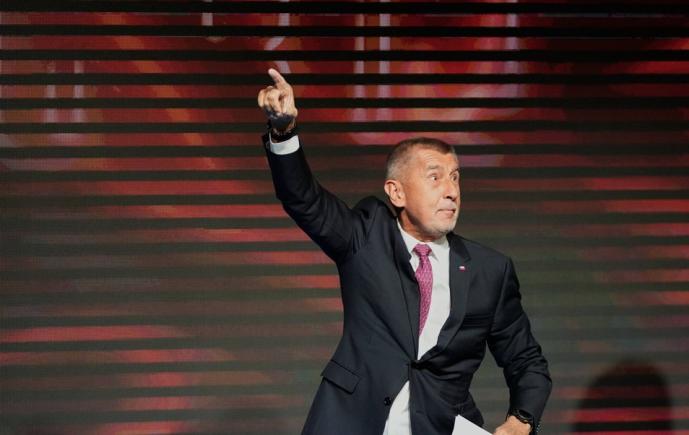Andrej Babiš, „Trump al Cehiei”, revine în forță: miliardarul domină alegerile legislative din Republica Cehă