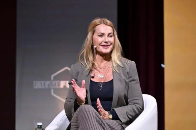 Comaneci, referitor la testul de gen: „Înțeleg incluziunea, dar sportul feminin este pentru femei”.