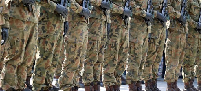 Producătorii de arme înregistrează venituri record în timp ce Europa intensifică avertismentele de război