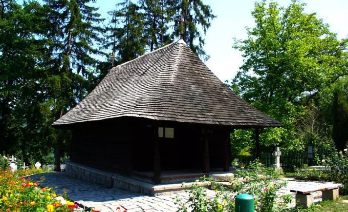 Fabuloasa Românie. Peregrinări. De la Mănăstirea Dintr-un Lemn la Mănăstirea la Schitul Lainici