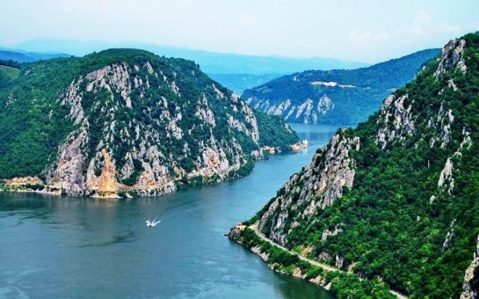 Fabuloasa Românie. Clocotul apelor la Cazane