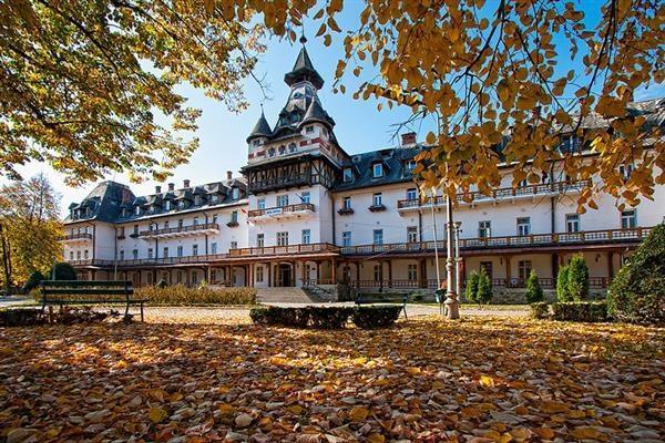 Fabuloasa Românie. Călimăneşti - apele care vindecă