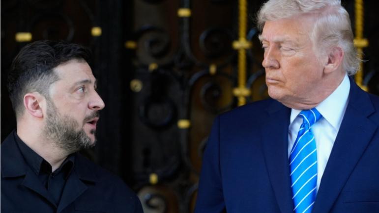 Trump, de la bordul Air Force One - ”Zelensky mi-a spus că este gata să încheie un acord de pace”
