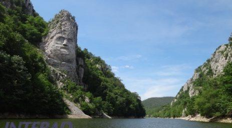 Fabuloasa Românie. Pescuitul la sac în Cazane