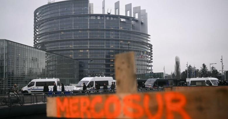 Bruxelles, Mercosur și teatrul controlului