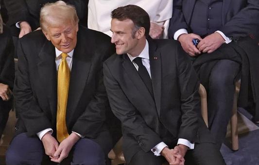 ​​​​​​​Macron: "Trump vrea să distrugă UE"