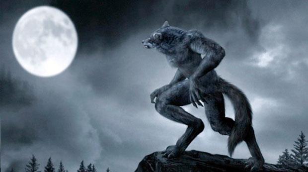 Tradiţii şi superstiţii. Cine se naşte strigoi şi cum pot fi recunoscuţi aceştia