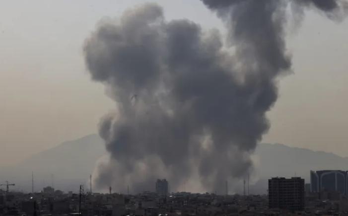 Breaking news - Live Update: SUA și Israelul atacă Iranul: Trump anunță „operațiuni militare majore”. Îndemn către iranieni: ”Dați jos regimul”