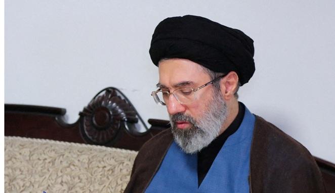 Fiul Liderului Suprem al Iranului, posibil succesor al regimului, deține un imperiu financiar în Spania și Marea Britanie