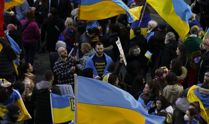 Cinci motive pentru care Ucraina ar trebui să renunțe la Donbas. Cererile Rusiei sunt nedrepte, dar cedarea teritoriului din est ar putea contribui la încheierea războiului actual și la prevenirea conflictelor viitoare