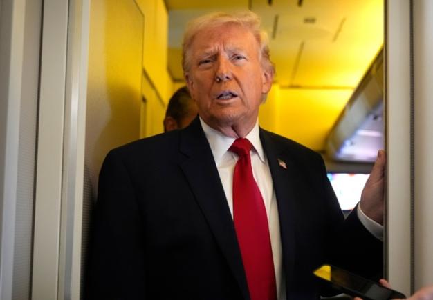 Trump vrea să fie implicat în alegerea liderului Iranului pentru „a nu fi nevoit să revină la fiecare 10 ani”