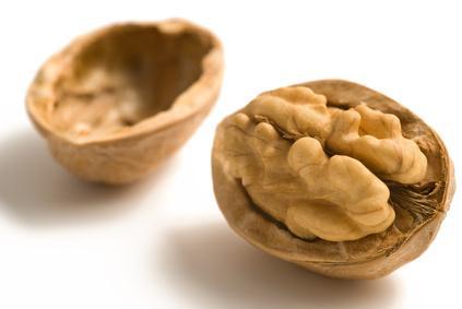 Ce se întâmplă dacă mănânci zilnic 7 nuci