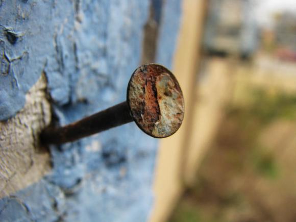 Ridendo castigat mores. Cum a stat omenirea acum 2000 de ani într-un cui