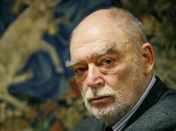 In memoriam. Un deceniu fară Mircea Albulescu. Viaţa ca o sprânceană stufoasă de uriaş