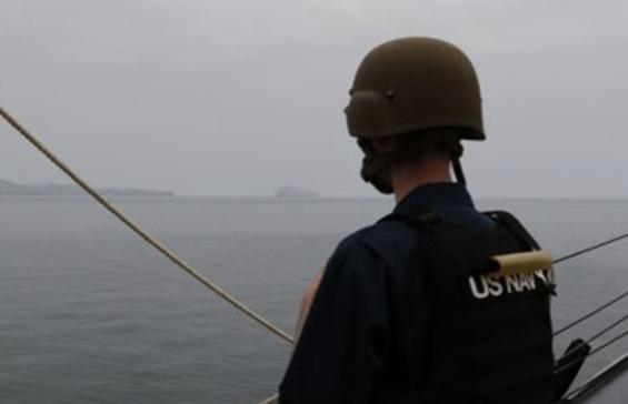 Nicio navă nu a trecut blocada în primele 24 de ore: peste 10.000 de soldați americani participă la blocarea Strâmtorii Ormuz: 