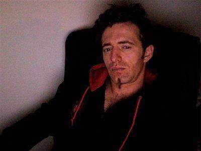 La mulți ani, Bogdan Cristinoiu! Este cel care a compus celebra piesă ”Un actor grăbit”