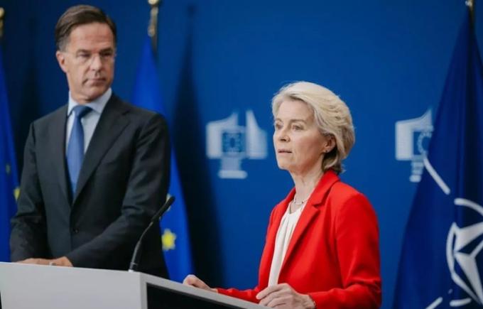 NATO și UE condamnă „iresponsabilitatea” Rusiei după ce o dronă a lovit un bloc în România