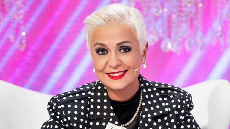 La mulți ani, Monica Anghel! O voce unică în muzica ușoară românească