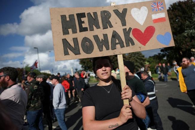 „Henry Nowak a fost ucis de DEI”: moartea tânărului britanic reaprinde dezbaterea despre „prejudecățile anti-albi” ale poliției