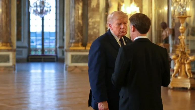 Trump a semnat acordul SUA–Iran în timpul cinei de la Palatul Versailles