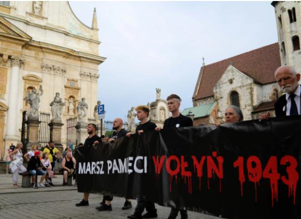 „Marșul Volyn”. La Varșovia a avut loc o manifestație împotriva ajutorului militar acordat Ucrainei