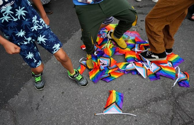 O afacere din ce în ce mai greu de vândut: De ce parada Pride se confruntă cu reacții adverse chiar si din interiorul comunității LGBT