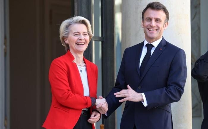 Emmanuel Macron își joacă ultima carte:  „face presiuni” asupra UE pentru sfârșitul anonimatului pe internet sub pretextul protecției minorilor