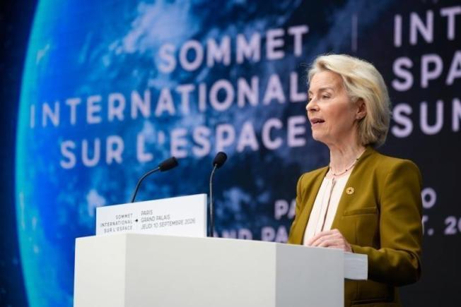 SpaceX oprește vânzările pentru Falcon 9 și blochează la sol industria spațială europeană: „Un triplu electroșoc”