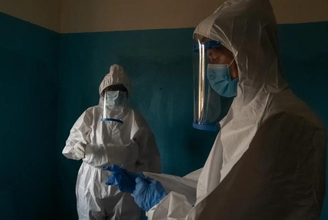 Suspiciuni de ciumă în Siberia: O cercetătoare a murit dintr-o infecție necunoscută după un accident de laborator