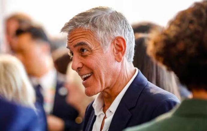 Devenit cetățean francez, George Clooney își va deschide un restaurant pe Coasta de Azur