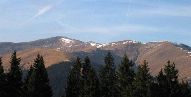 Fabuloasa Românie. În pas vioi prin Munţii Leaota