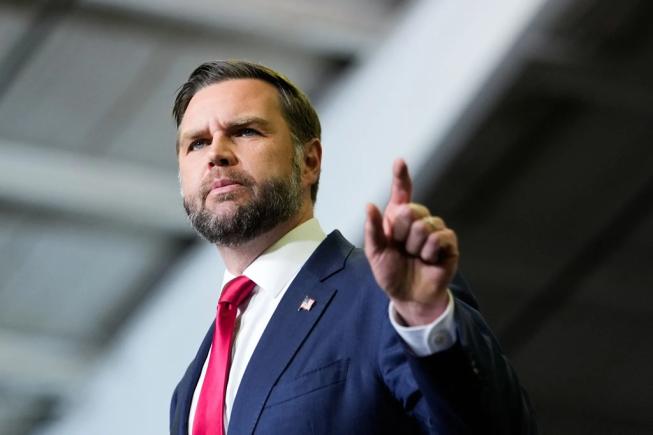 J.D. Vance: „Din câte știu eu, nu avem o alianță cu Ucraina. Nu sunt membri NATO. Și nu cred că ar trebui să fie în NATO”